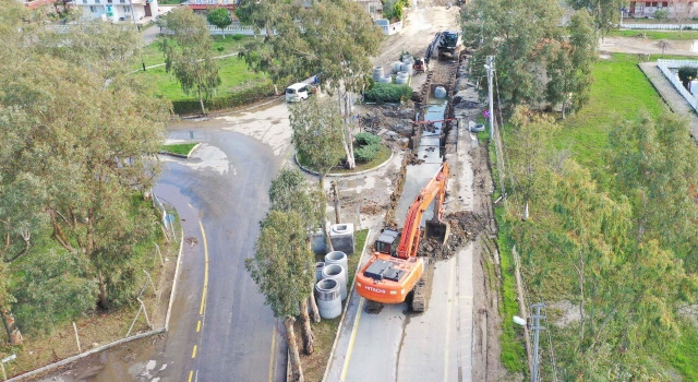 Büyükşehir’den Kanalizasyon ve İçme Suyu Hatlarına Neşter