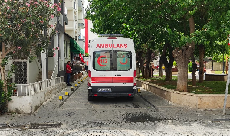 Kuşadası'nda intihar, Kanlar içerisinde bulundu!