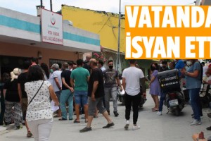 Kuşadası'nda Randevular Çakıştı, Vatandaş İsyan Etti!