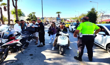 Kuşadası'nda denetimde 48 sürücüye ceza yağdı!