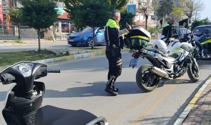 Dur İhtarına Uymadı, Kaçarken Yayaya Çarptı! Rekor Ceza 464 bin 500 tl