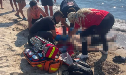 Kuşadası'nda Denize Giren 61 Yaşındaki Adam Hayatını Kaybetti