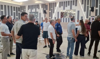 Kuşadası’nda Kruvaziyer Limanının ÇED Toplantısı’na Polis Müdahale Etti!