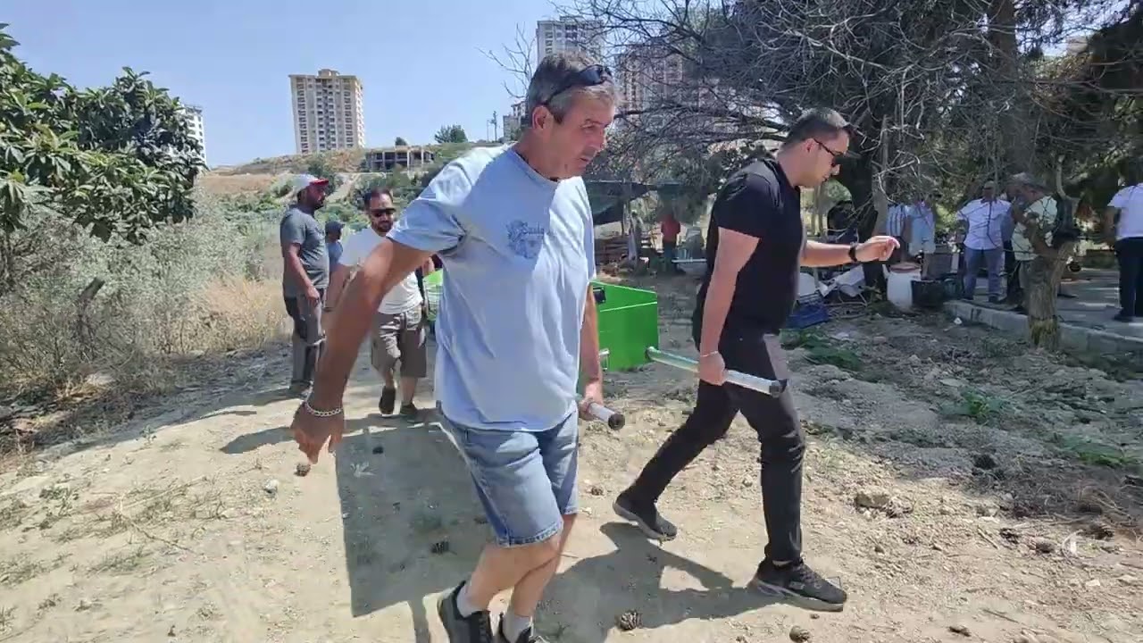 Kuşadası'nda traktör devrildi! 1 ölü Kuşadası'nda traktör devrildi! 1 ölü